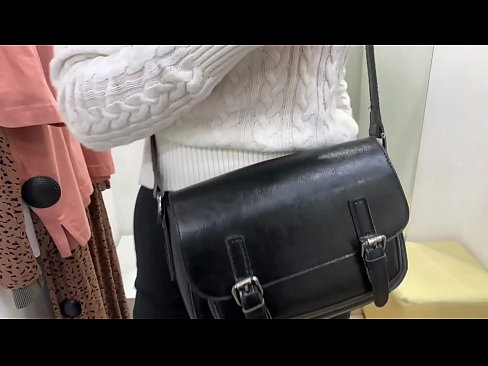 ❤️ Noore ämma FeralBerry avalik masturbeerimine dildoga riietusruumis ❤️ Pornovideo at us ❤
