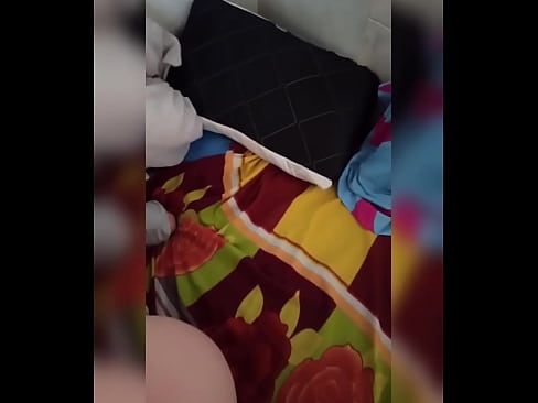❤️ Minu toakaaslane jääb üksi koju, sest tema abikaasa läheb puhkusele ja ma kasutan võimalust teda nussida ja täita tema perse piimaga ❤️ Pornovideo at us ❤